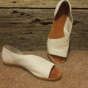 1. State white shoes.